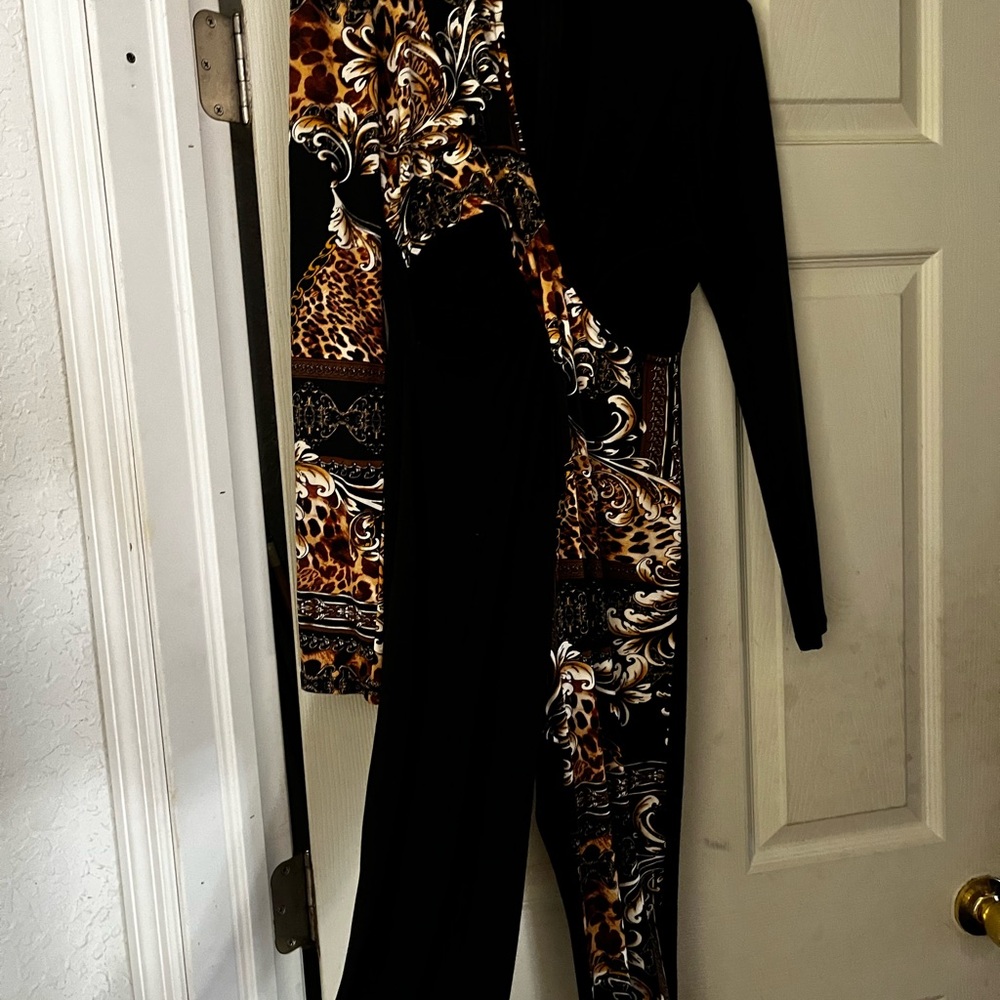 Black & Brown Animal-Print Long-Sleeve Women's Jumpsuit